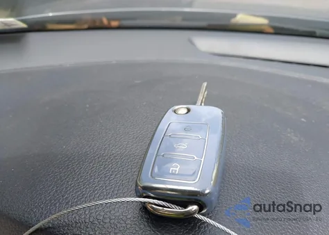 2014 Volkswagen Jetta 1.8T Se z USA, uszkodzony, nr VIN 3VWD07AJ0EM236487